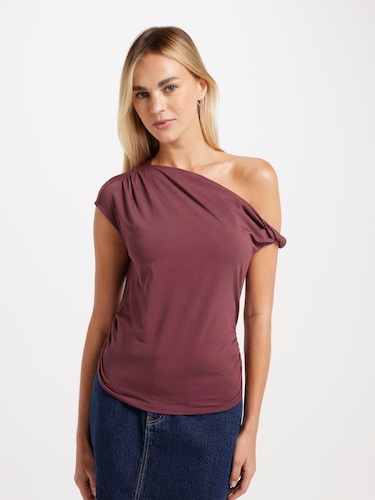 Lucia Twist Off Shoulder Top                                                                                                    