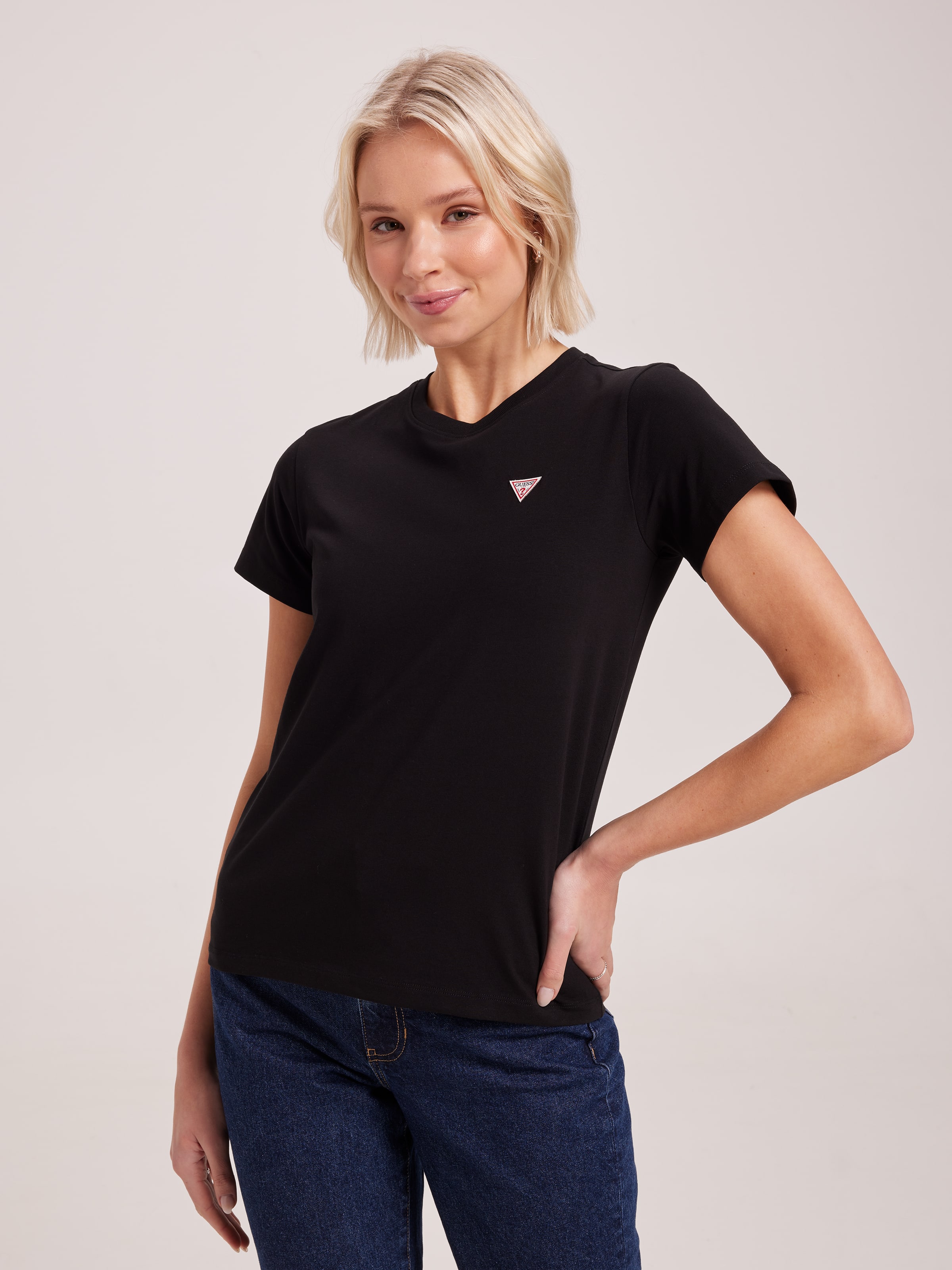 Jeans Regular Mini Triangle Tee In Jet Black - Just Jeans Online